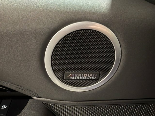 Land Rover Discovery 3.0 D300 Se Commercial Grey #57