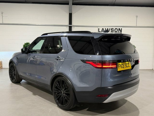Land Rover Discovery 3.0 D300 Se Commercial Grey #52