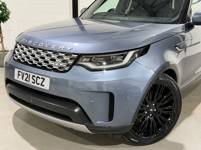 Land Rover Discovery 3.0 D300 Se Commercial Grey #74