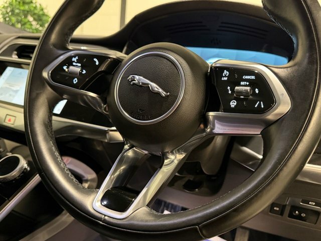 Jaguar I-Pace 294Kw Ev400 Hse 90Kwh 11Kw Charger Esta Grey #40