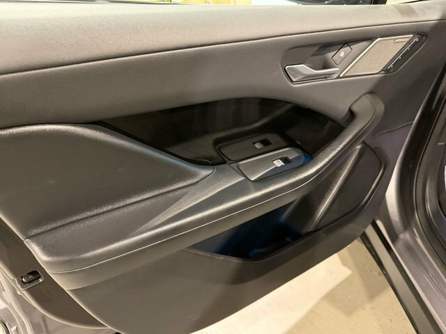 Jaguar I-Pace 294Kw Ev400 Hse 90Kwh 11Kw Charger Esta Grey #60