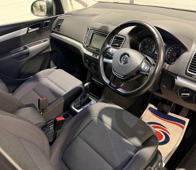 Volkswagen Sharan 1.4 Tsi Gpf Se Nav Mpv Dsg Euro 6 S S Grey #6
