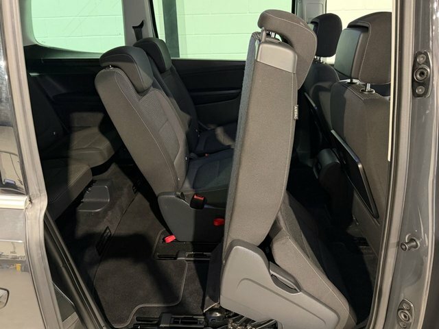 Volkswagen Sharan 1.4 Tsi Se Nav Dsg 7 Seats Black #20