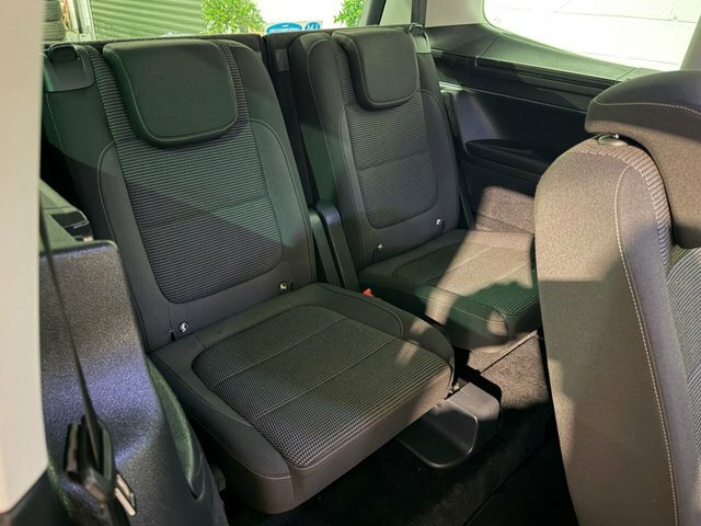 Volkswagen Sharan 1.4 Tsi Se Nav Dsg 7 Seats Black #21