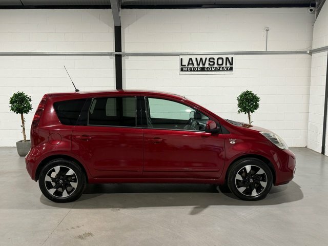 Nissan Note 2012 Nissan Notenbsp1.4 16V N-tec Euro 5 Pe Silver #39