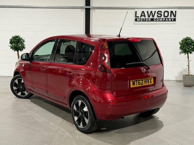 Nissan Note 2012 Nissan Notenbsp1.4 16V N-tec Euro 5 Pe Silver #27
