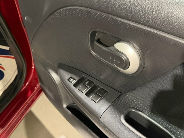 Nissan Note 2012 Nissan Notenbsp1.4 16V N-tec Euro 5 Pe Silver #23