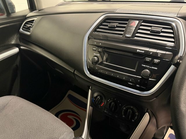 Suzuki SX4 S Cross 1.0 Boosterjet Sz-t Black #21