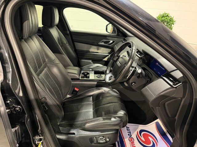 Land Rover Range Rover Velar 3.0 D300 R-dynamic Hse Suv 4Wd Eur Black #2