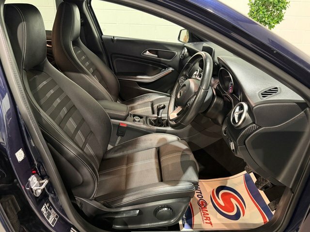 Mercedes-Benz A Class 1.6 A180 Sport Edition Hatchback Blue #2