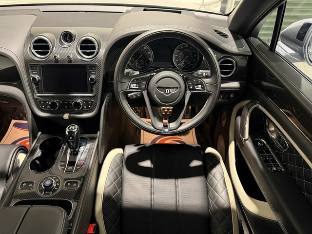 Bentley Bentayga 4.0 V8 Suv 4Wd Euro 6 Ss 550 P Grey #77