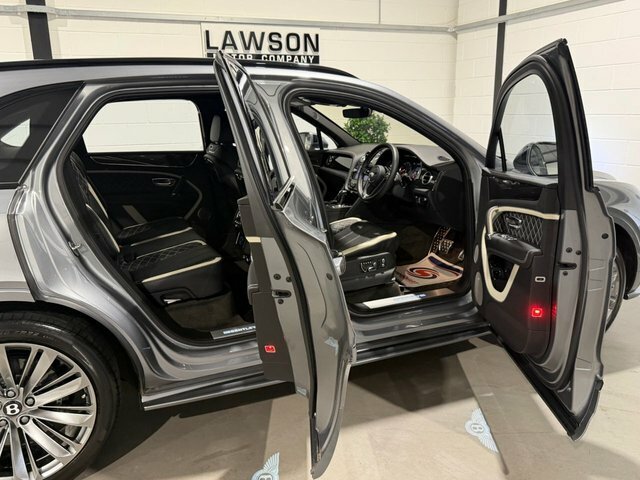 Bentley Bentayga 4.0 V8 Suv 4Wd Euro 6 Ss 550 P Grey #40