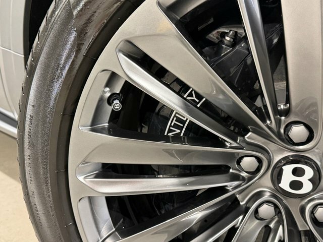 Bentley Bentayga 4.0 V8 Suv 4Wd Euro 6 Ss 550 P Grey #17