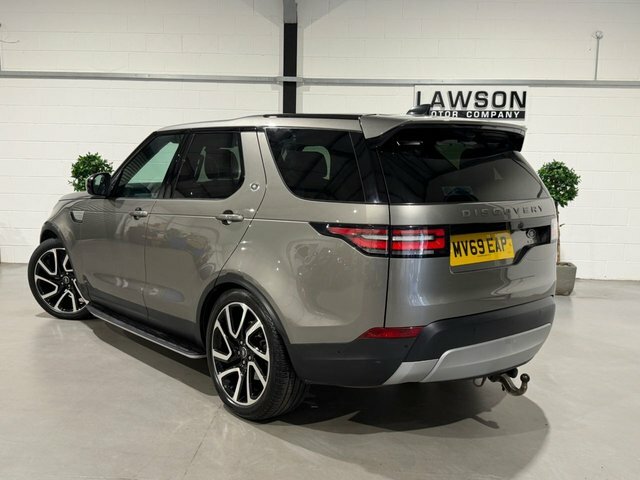 Land Rover Discovery 3.0 3.0 Sdv6 306 Se Commercial Black #52