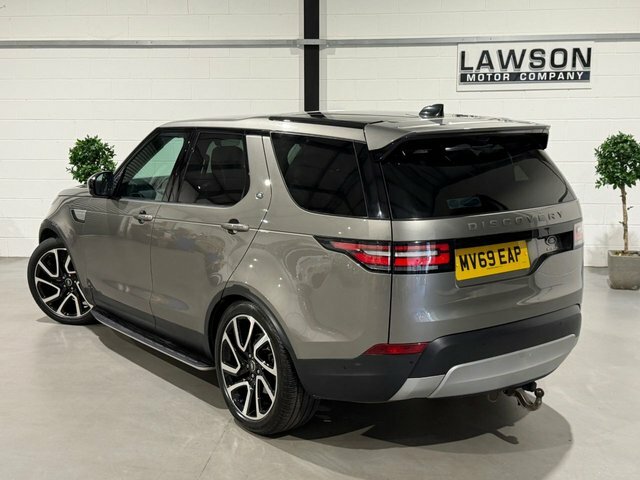 Land Rover Discovery 3.0 3.0 Sdv6 306 Se Commercial Black #58