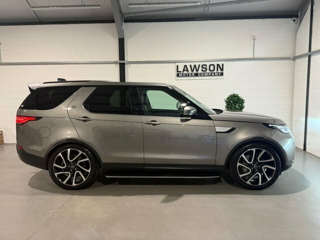 Land Rover Discovery 3.0 3.0 Sdv6 306 Se Commercial Black #22