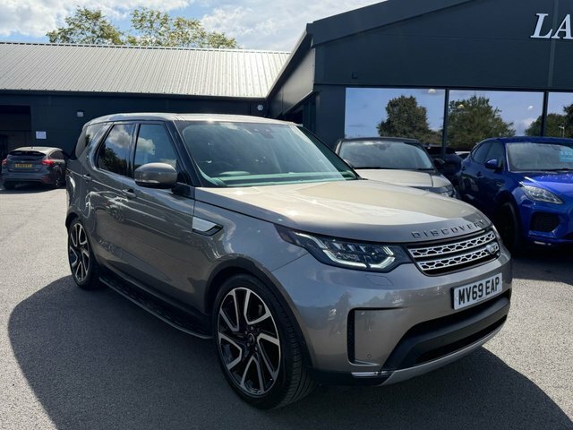 Land Rover Discovery 3.0 3.0 Sdv6 306 Se Commercial Black #75