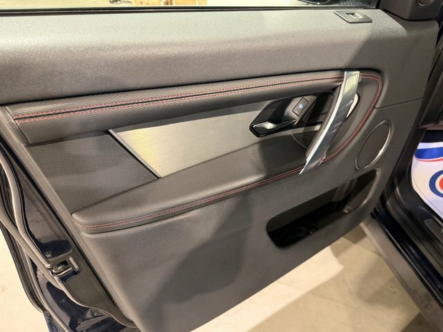 Land Rover Discovery Sport R-dynamic Hse White #66