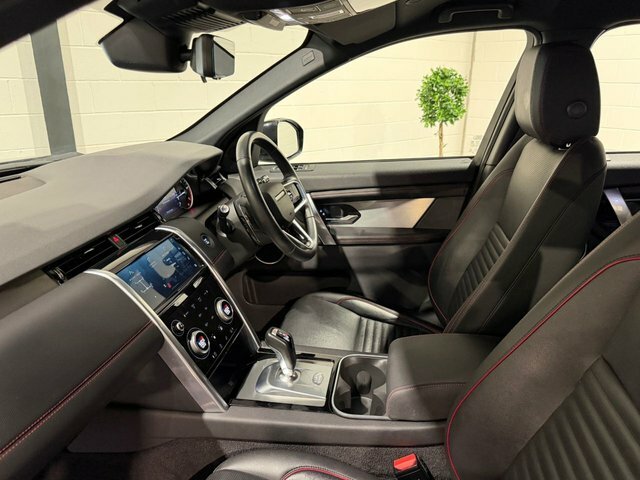 Land Rover Discovery Sport R-dynamic Hse White #60