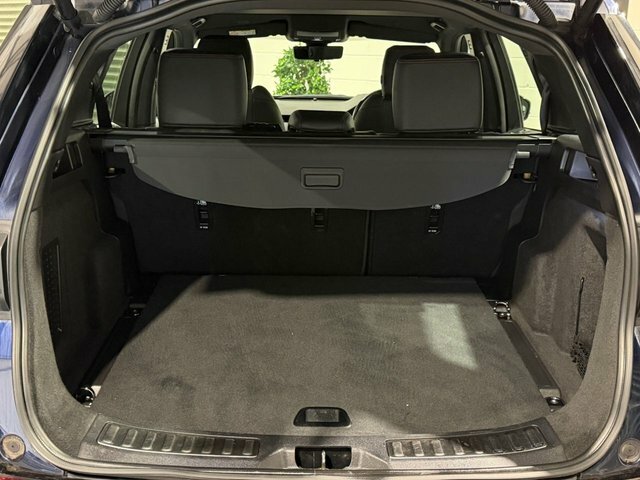 Land Rover Discovery Sport R-dynamic Hse White #49