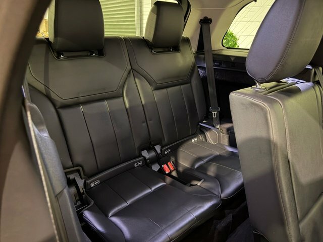 Land Rover Discovery 2.0 Td4 Landmark 178 Bhp 9Sp 7 Seat 4Wd Black #8