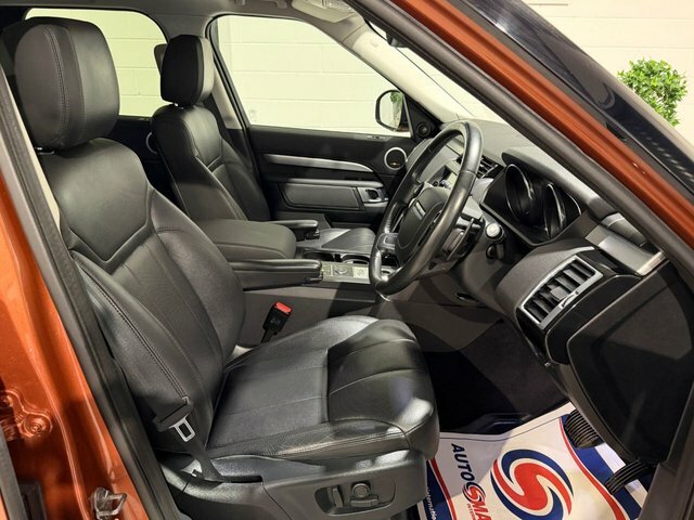 Land Rover Discovery .0 Sd V6 Landmark Edition Suv 4Wd Orange #2