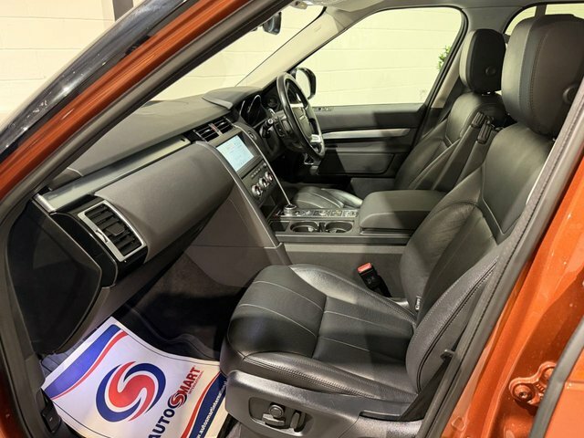 Land Rover Discovery 2.0 Td4 Landmark 178 Bhp 9Sp 7 Seat 4Wd Black #71