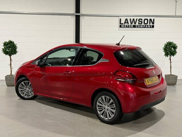 Peugeot 208 1.2 Puretech Xs Lime Euro 6 White #50