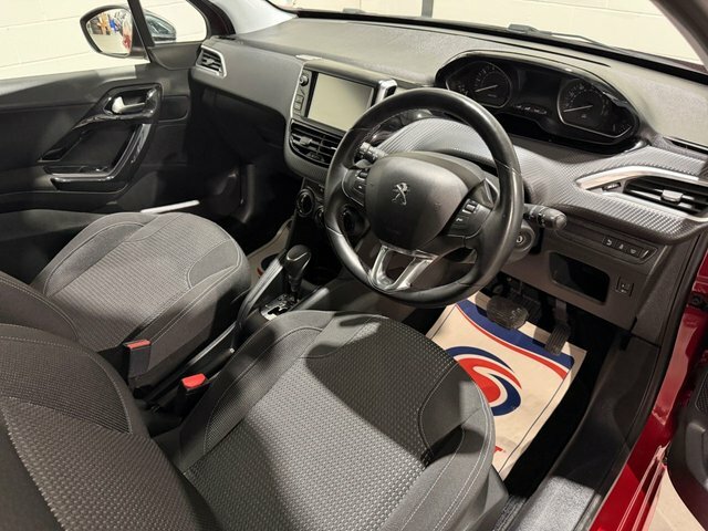 Peugeot 208 1.2 Puretech Xs Lime Euro 6 White #12
