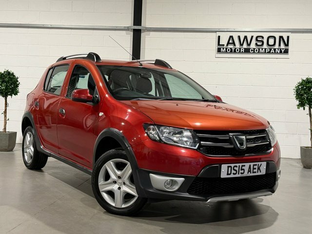 Dacia Sandero Stepway 0.9 Tce Laureate Hatchback Euro Red #4