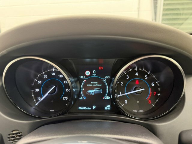 Jaguar XE 2.0I Gpf R-sport Saloon Euro 6 S Black #35