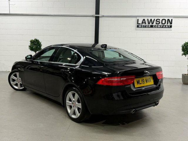 Jaguar XE 2.0I Gpf R-sport Saloon Euro 6 S Black #38