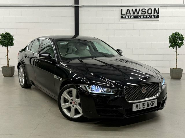 Jaguar XE 2.0I Gpf R-sport Saloon Euro 6 S Black #37
