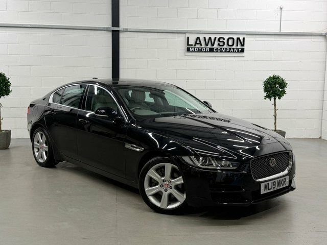 Jaguar XE 2.0I Gpf R-sport Saloon Euro 6 S Black #47