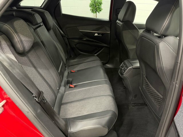 Peugeot 3008 1.2 Puretech Gt Line Suv Euro 6 Red #3