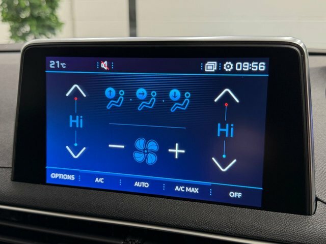 Peugeot 3008 3008 Allure Bluehdi Ss Grey #38