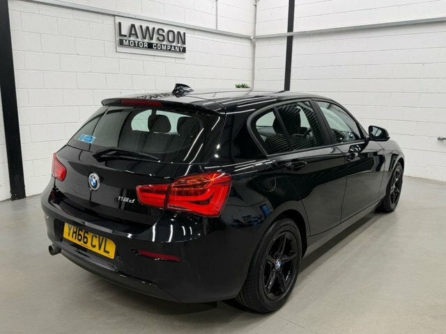 BMW 1 Series Hatchback 1.5 118I M Sport Euro 6 Ss White #8