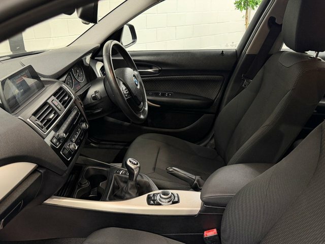 BMW 1 Series Hatchback 1.5 118I M Sport Euro 6 Ss White #51