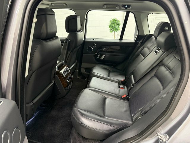 Land Rover Range Rover Land Rover Estate 2.0 P400e Black #89