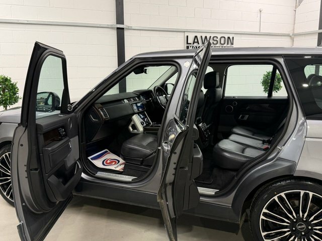 Land Rover Range Rover Land Rover Estate 2.0 P400e Black #80