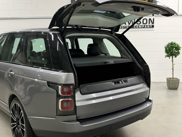 Land Rover Range Rover Land Rover Estate 2.0 P400e Black #65