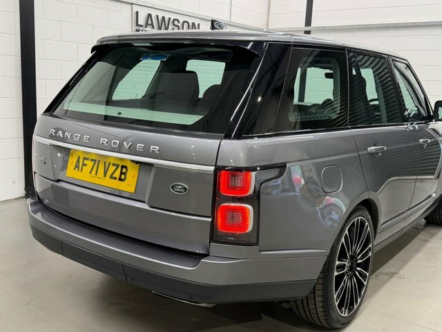 Land Rover Range Rover Land Rover Estate 2.0 P400e Black #62