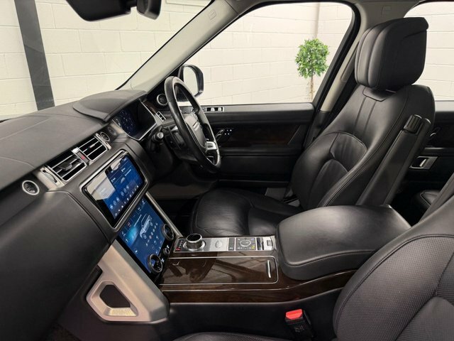 Land Rover Range Rover Land Rover Estate 2.0 P400e Black #87