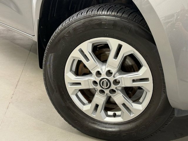 Nissan Navara 2021 2.3 Dci N-guard Pickup Double Cab Black #50