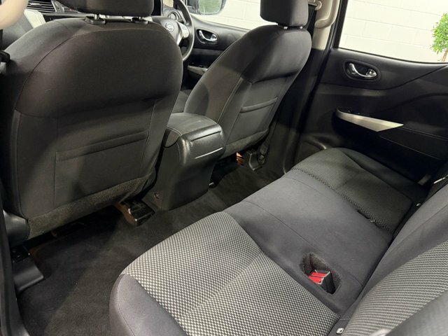 Nissan Navara 2021 2.3 Dci N-guard Pickup Double Cab Black #36