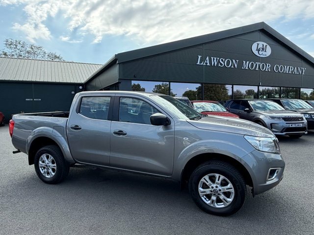 Nissan Navara 2021 2.3 Dci N-guard Pickup Double Cab Black #7