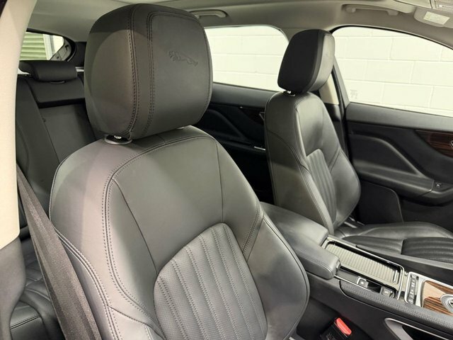 Jaguar F-Pace 2.0 D180 Portfolio Suv Awd Euro 6 Green #4