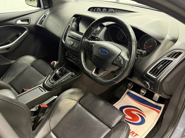 Ford Focus 1.0T Ecoboost Zetec Estate Euro Silver #16
