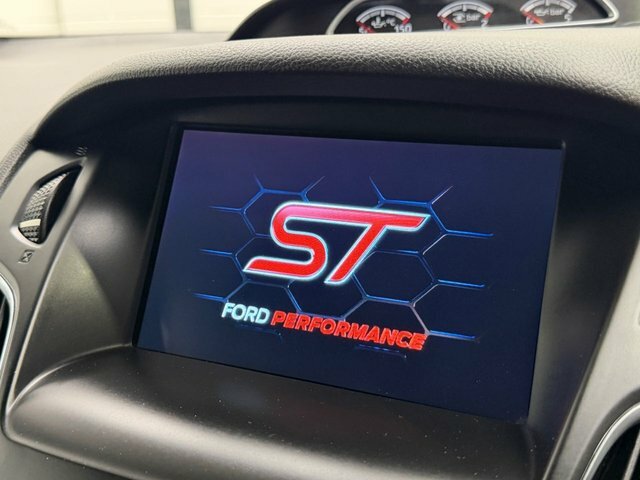 Ford Focus 1.0T Ecoboost Zetec Estate Euro Silver #28