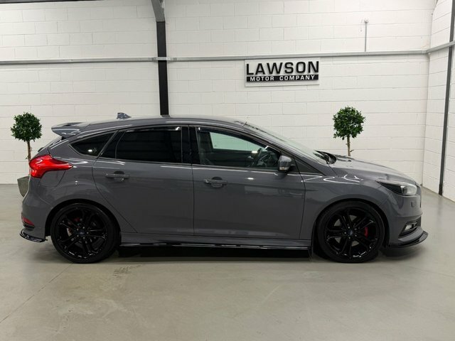 Ford Focus 1.0T Ecoboost Zetec Estate Euro Silver #36